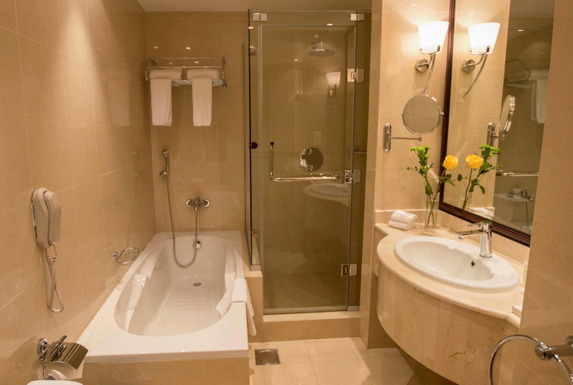 Premium Strato Hotel