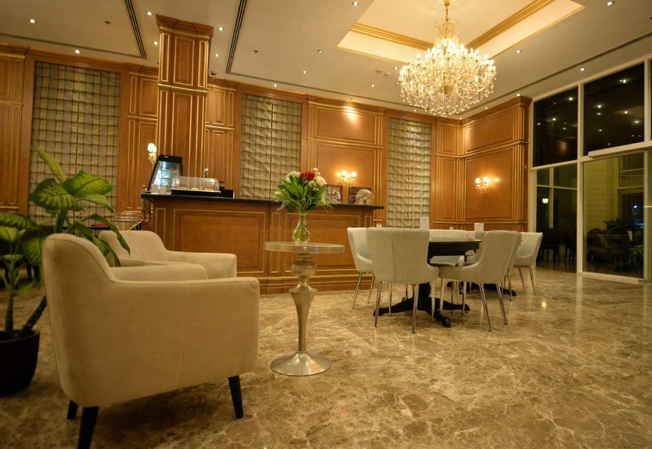Готель Premium Strato 4*